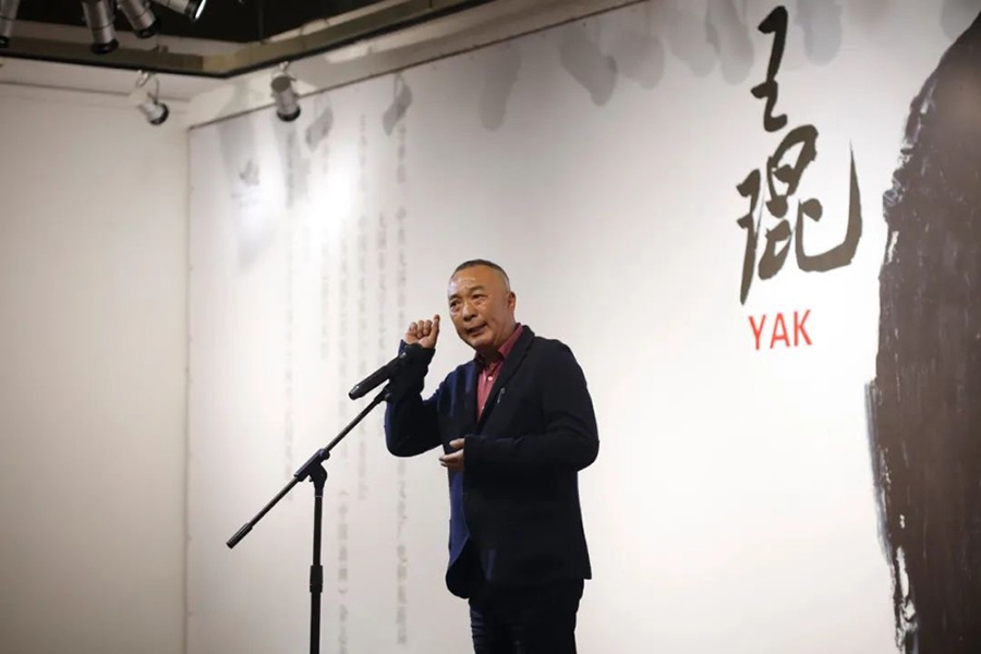 1-20120914254Q52.jpg